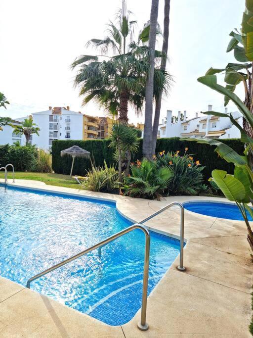 Gran Calahonda Beach Near Marbella Malaga Exterior photo