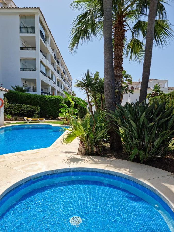 Gran Calahonda Beach Near Marbella Malaga Exterior photo
