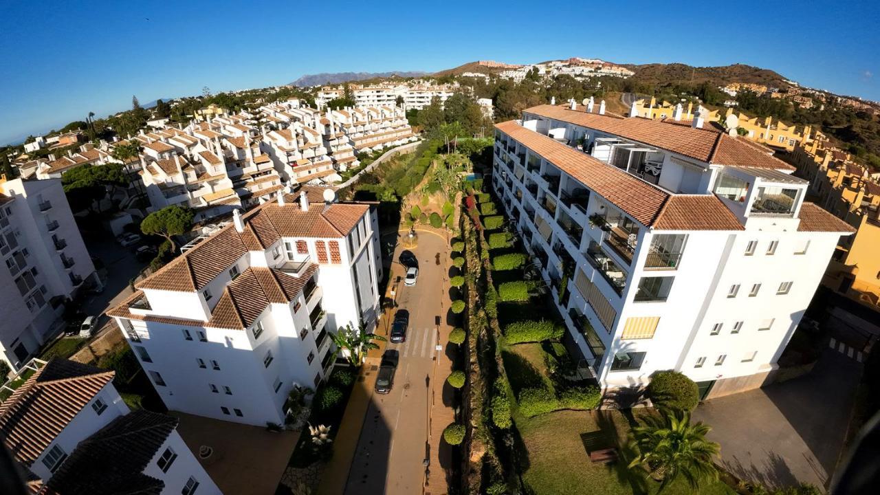 Gran Calahonda Beach Near Marbella Malaga Exterior photo